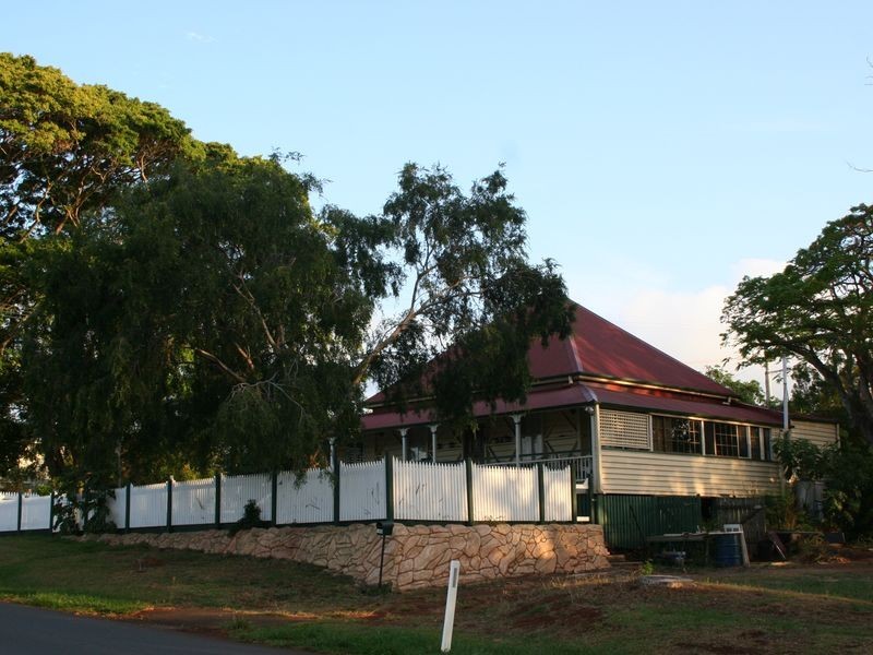 189 School of Arts Road, Redland Bay QLD 4165