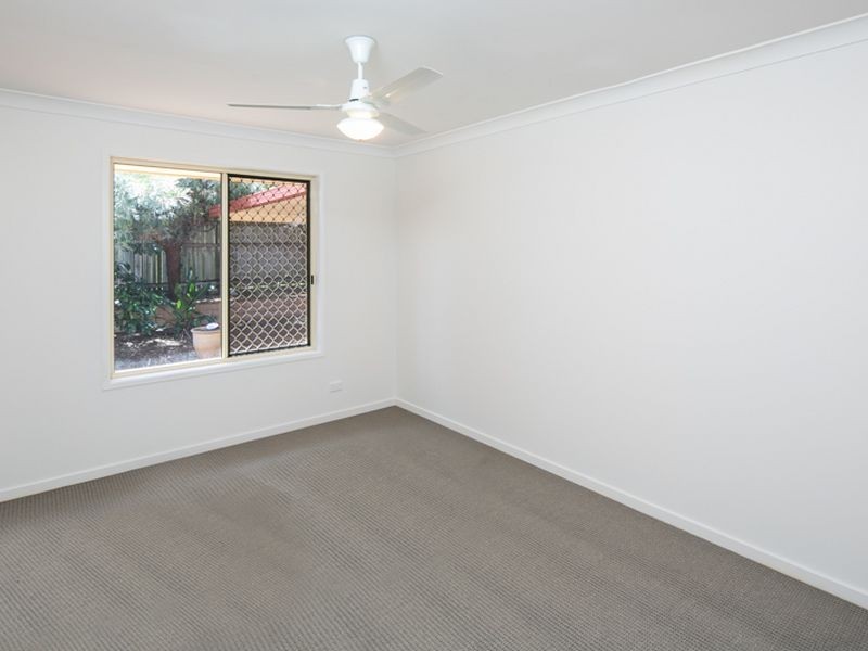 12 Lanyard Place, Redland Bay QLD 4165