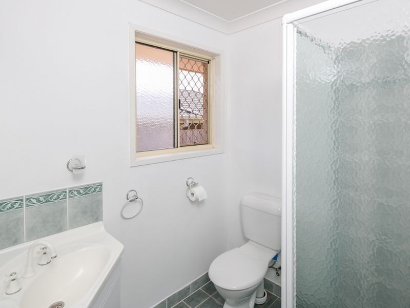 12 Lanyard Place, Redland Bay QLD 4165