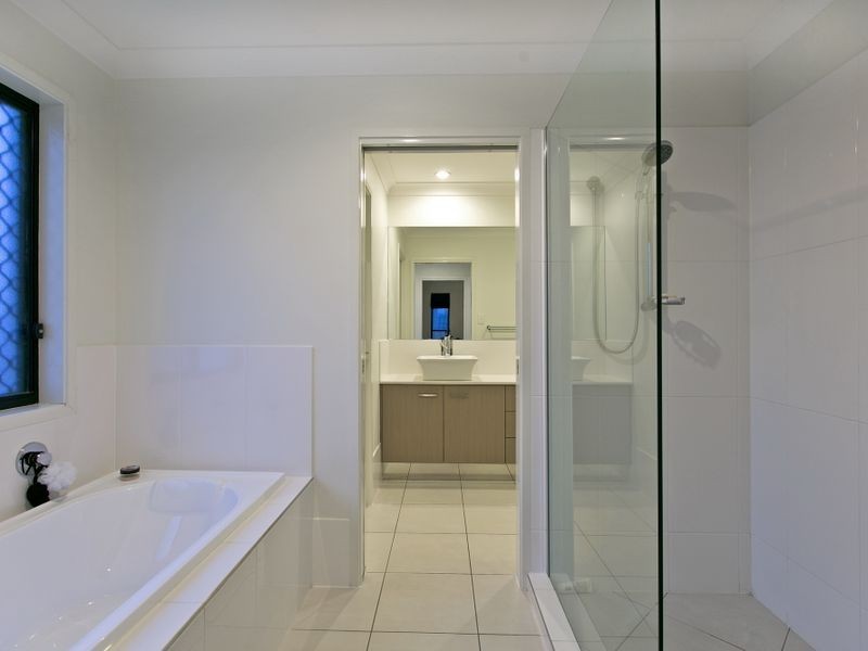 2 Starfish Court, Thornlands QLD 4164