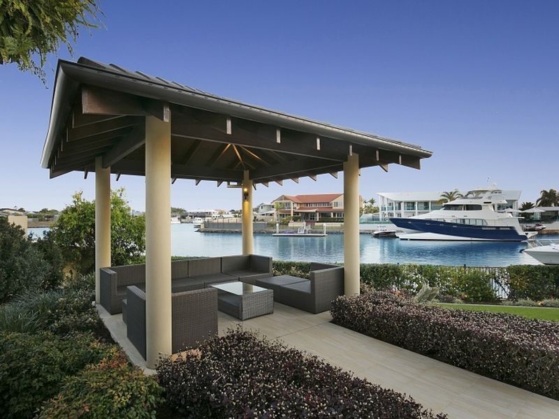 43 Sentinel Court, Raby Bay QLD 4163