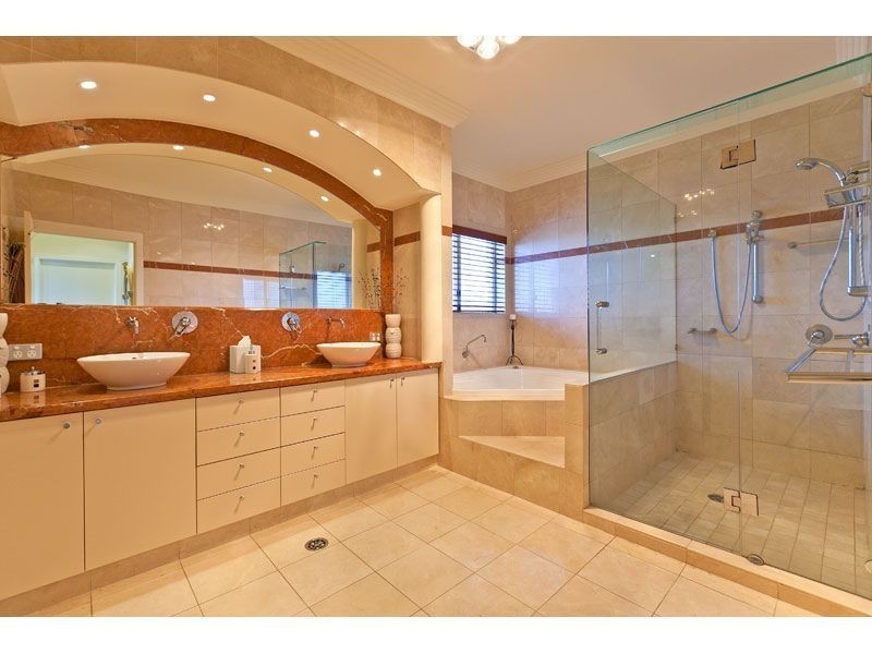 43 Sentinel Court, Raby Bay QLD 4163