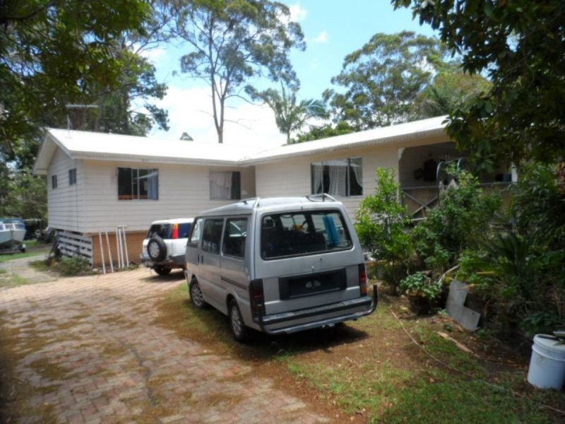 349 Redland Bay Road, Capalaba QLD 4157