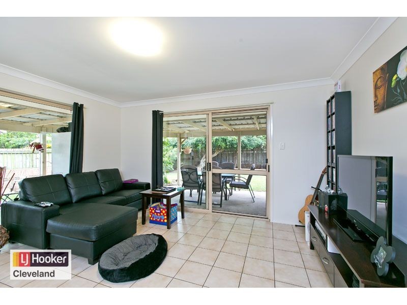 4 Poinciana Avenue, Victoria Point QLD 4165