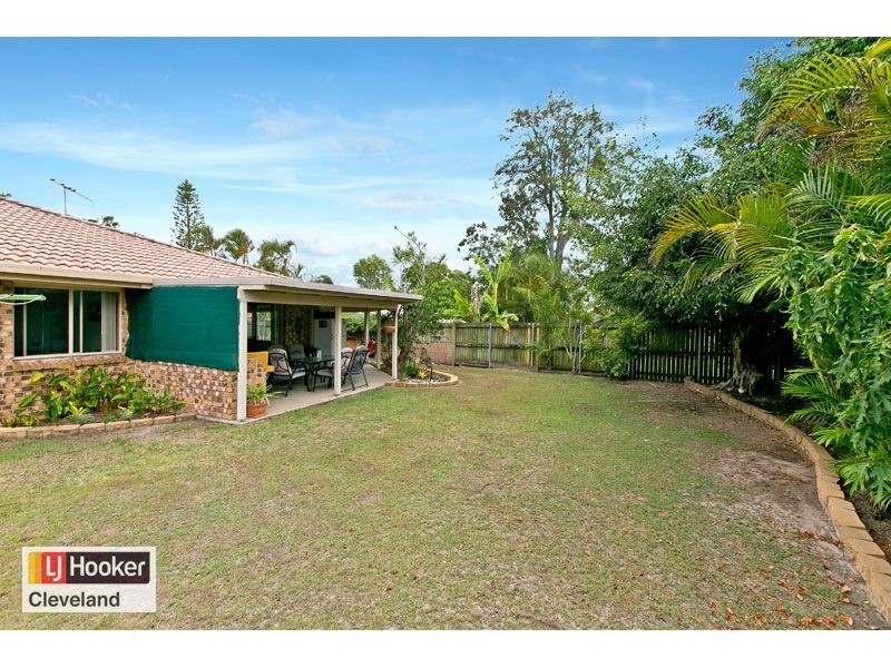 4 Poinciana Avenue, Victoria Point QLD 4165