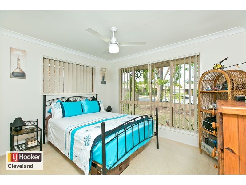 4 Poinciana Avenue, Victoria Point QLD 4165