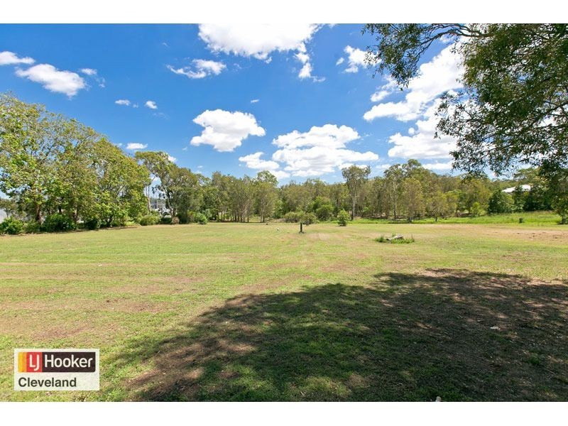 8 London Road, Belmont QLD 4153