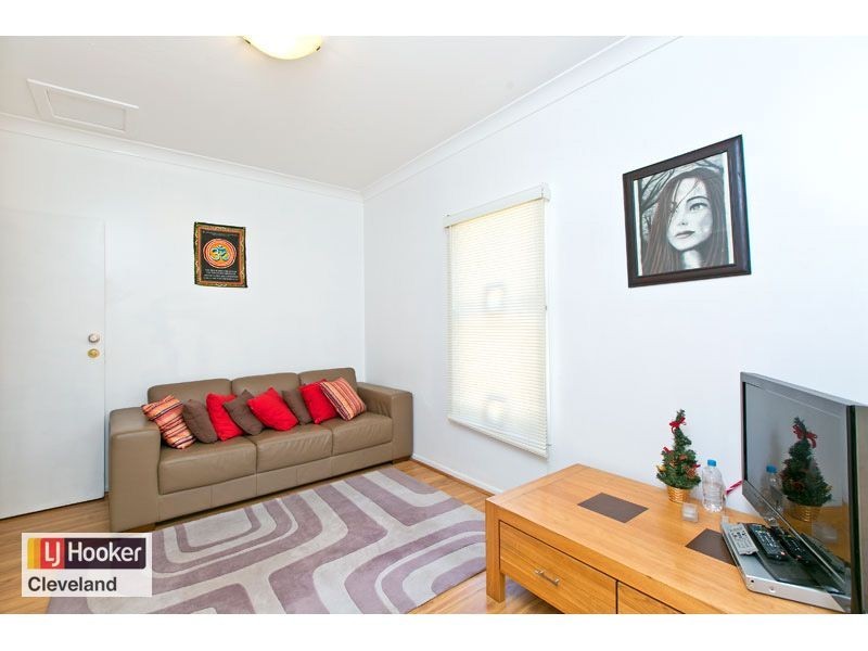 16 Shirley Street, Coochiemudlo Island QLD 4184