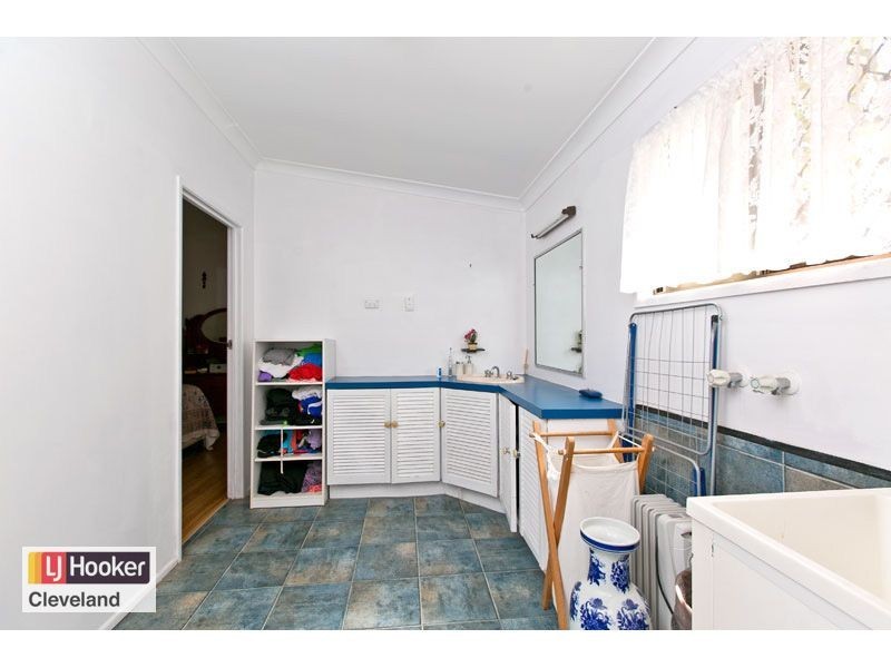 16 Shirley Street, Coochiemudlo Island QLD 4184