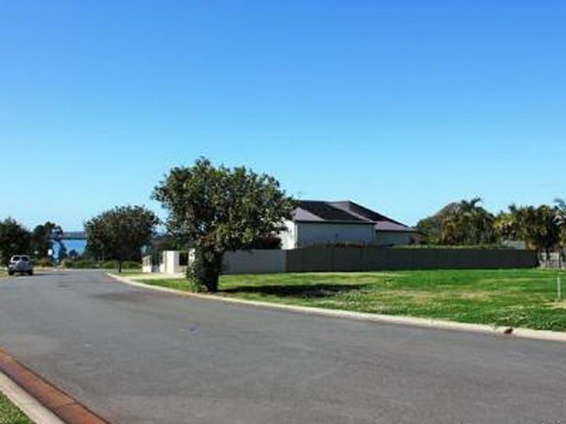 66 Penzance Drive, Redland Bay QLD 4165