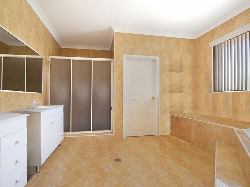 4 Karen Street, Cleveland QLD 4163