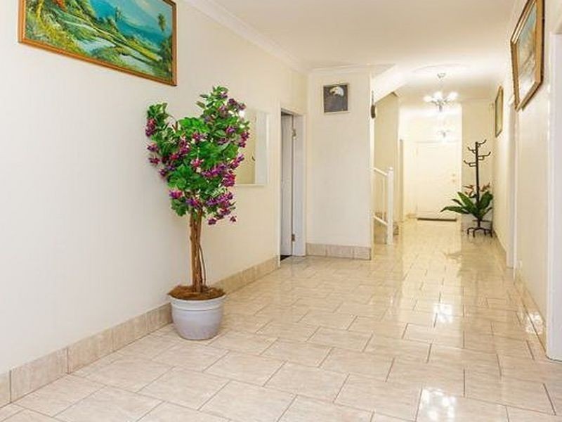 4 Karen Street, Cleveland QLD 4163