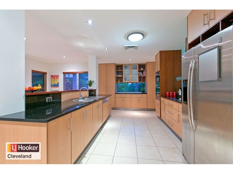 23 Yorston Place, Ormiston QLD 4160