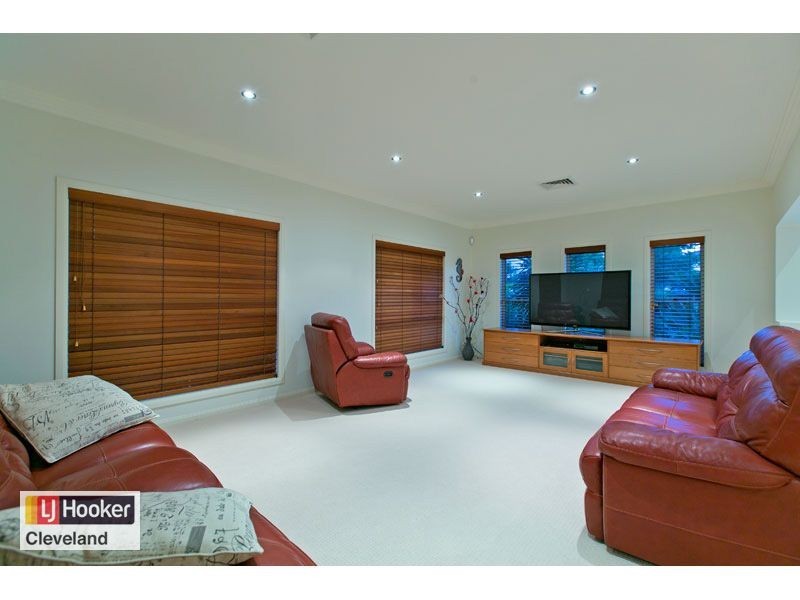 23 Yorston Place, Ormiston QLD 4160