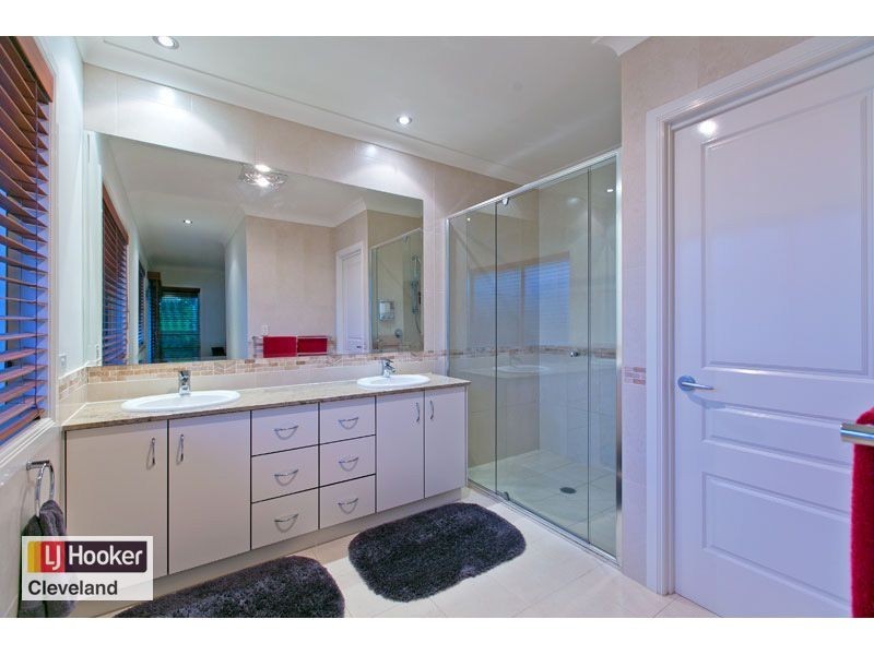 23 Yorston Place, Ormiston QLD 4160
