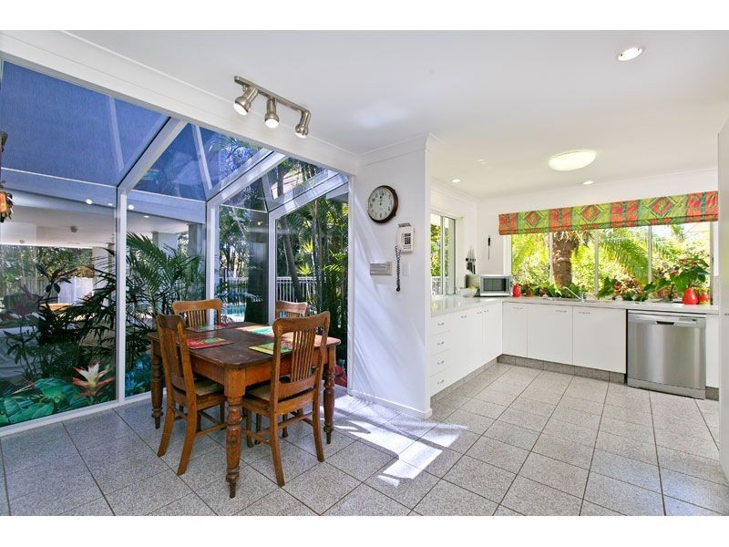 4 Plover Drive, Thornlands QLD 4164