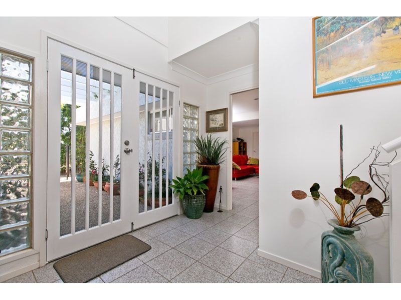 4 Plover Drive, Thornlands QLD 4164