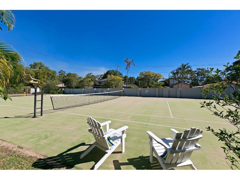 4 Plover Drive, Thornlands QLD 4164