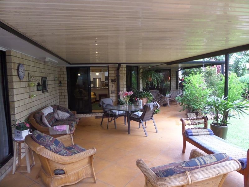 1 Albatross Street, Victoria Point QLD 4165