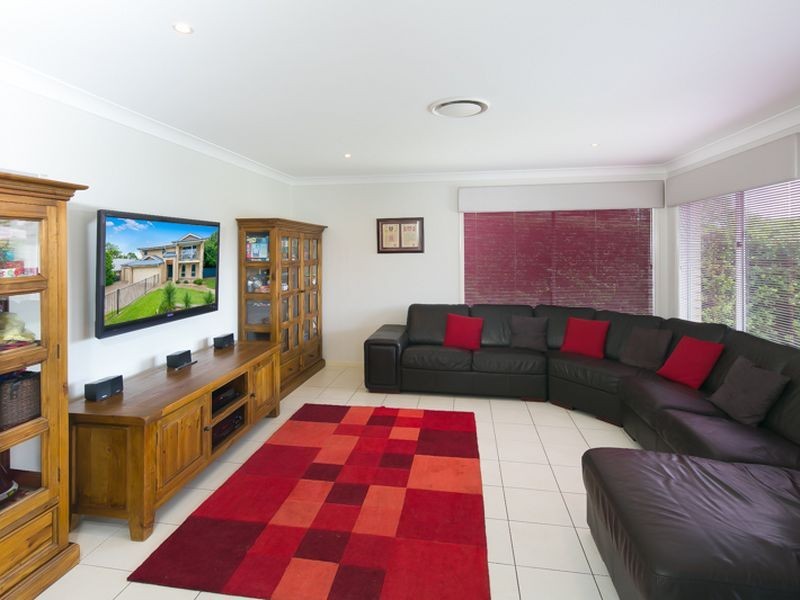21 Stringybark Place, Heathwood QLD 4110