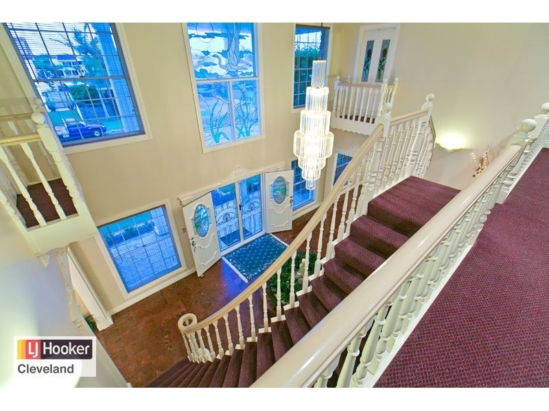 42 Anchorage Drive, Raby Bay QLD 4163