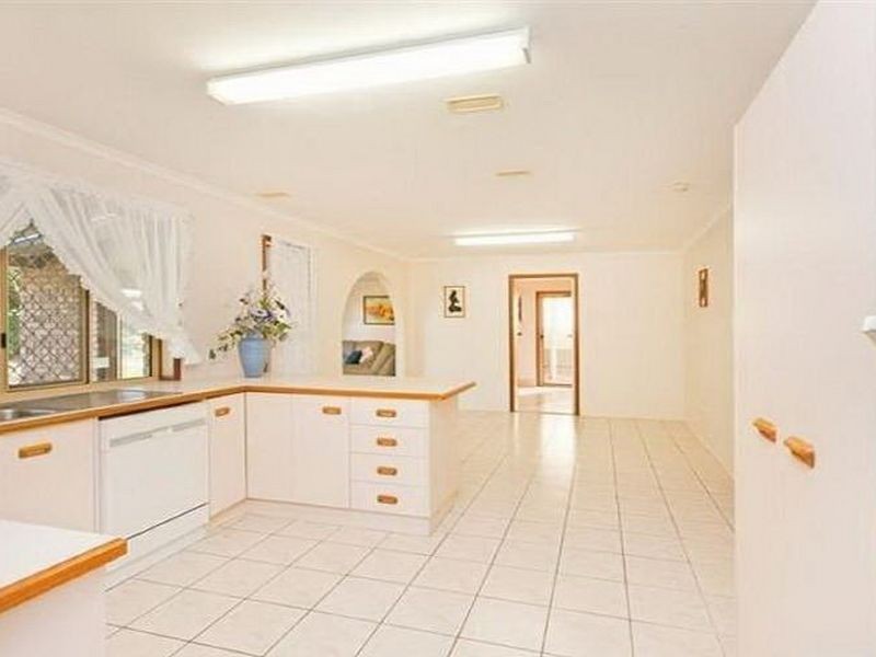7 Tipplers Street, Victoria Point QLD 4165