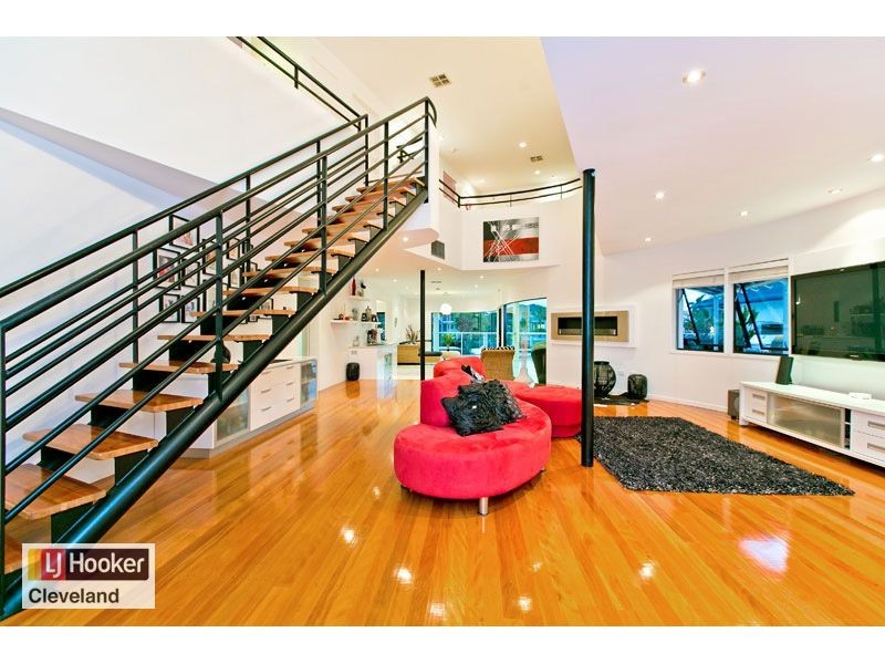 15 Carling Court, Raby Bay QLD 4163