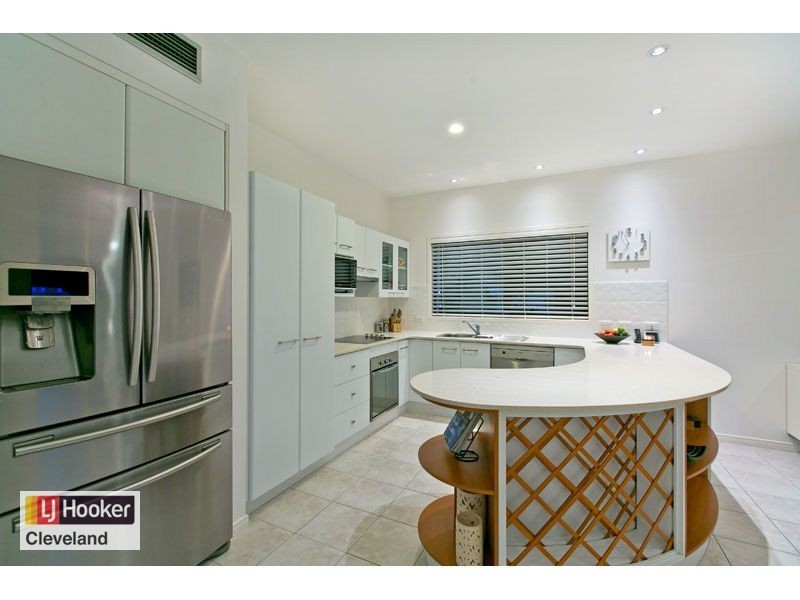 15 Carling Court, Raby Bay QLD 4163