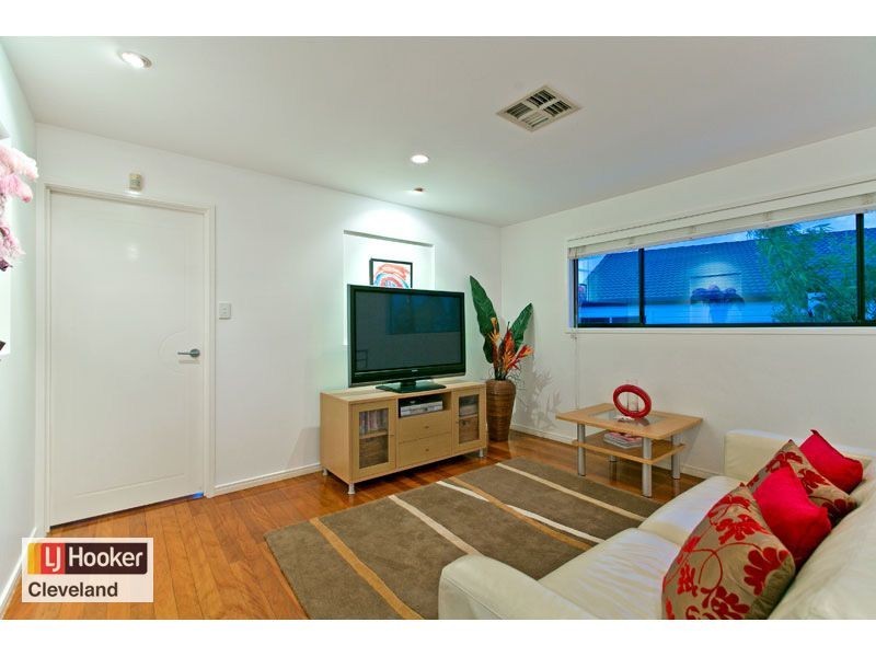 15 Carling Court, Raby Bay QLD 4163