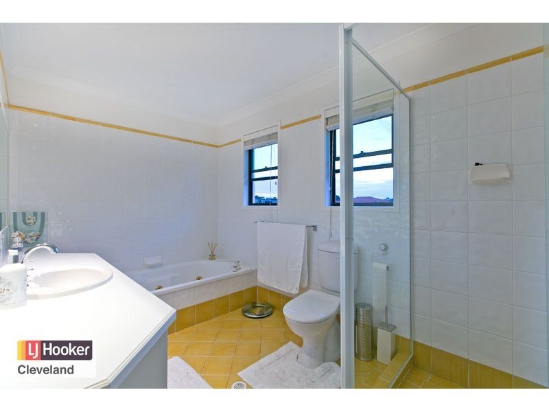 15 Carling Court, Raby Bay QLD 4163