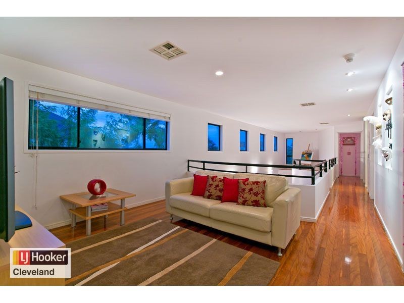 15 Carling Court, Raby Bay QLD 4163