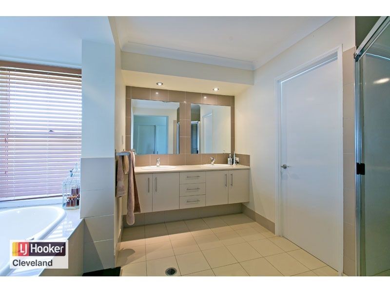 16 Sequoia Street, Thornlands QLD 4164