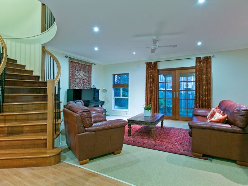 7 Dennison Court, Redland Bay QLD 4165