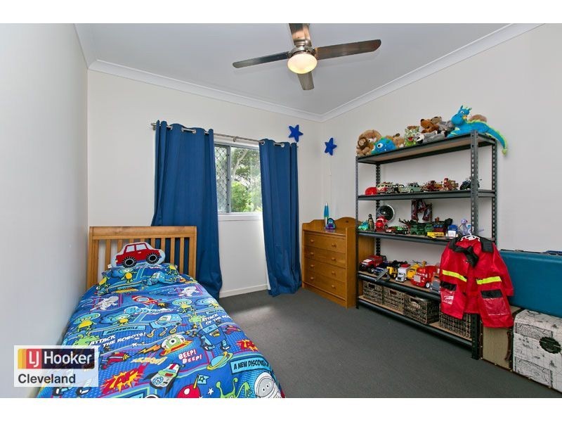 5 Hatchman Street, Victoria Point QLD 4165