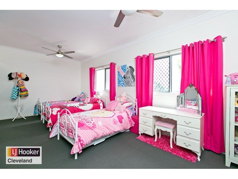 5 Hatchman Street, Victoria Point QLD 4165