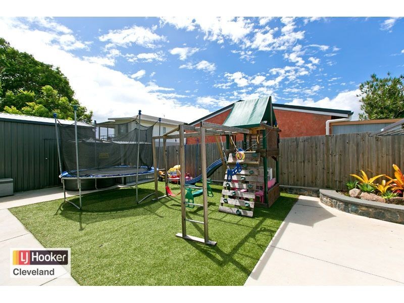 5 Hatchman Street, Victoria Point QLD 4165