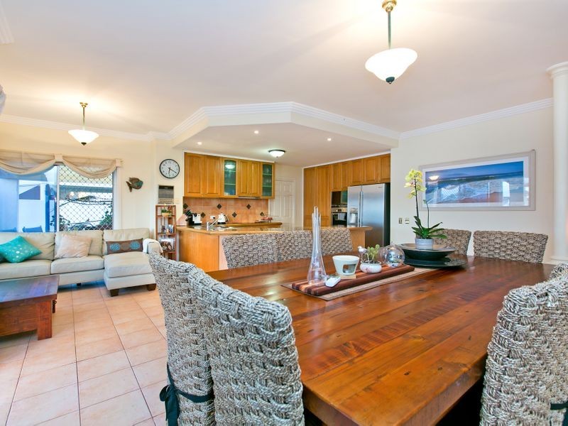 28 Sommersea Drive, Raby Bay QLD 4163