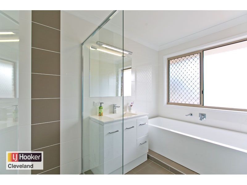 4 Day Court, Wellington Point QLD 4160