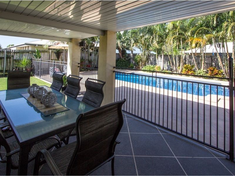 2 Canegrove Circuit, Wellington Point QLD 4160