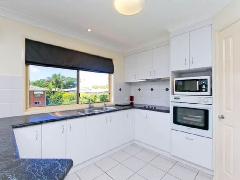 13 Hatchman Street, Victoria Point QLD 4165