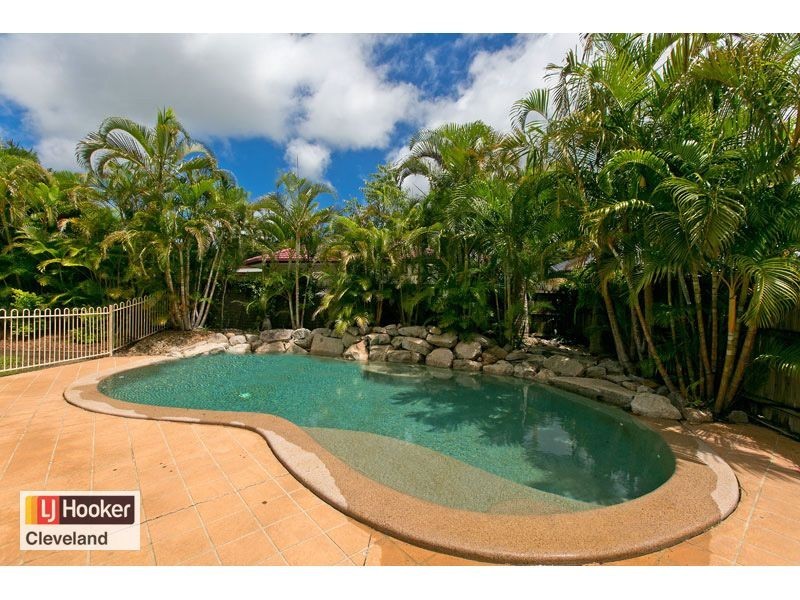 10 Alex Court, Redland Bay QLD 4165