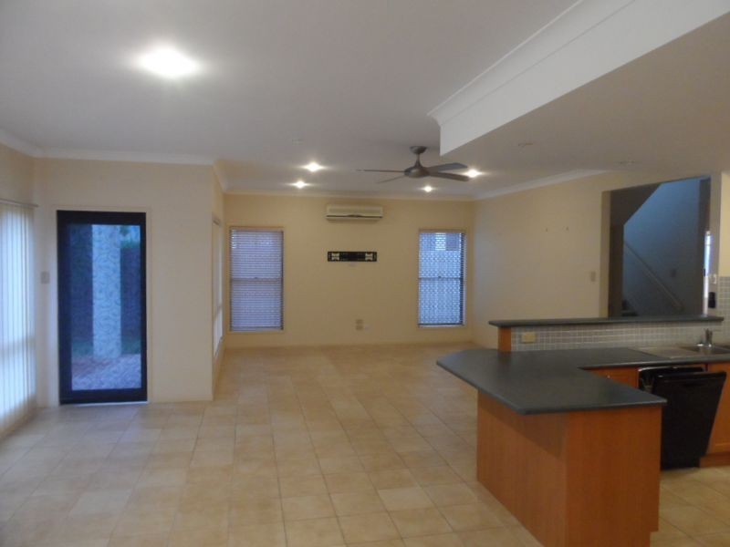 4 Stephen Court, Cleveland QLD 4163