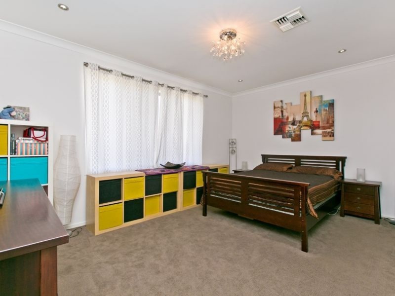 2 Barramul Place, Thornlands QLD 4164