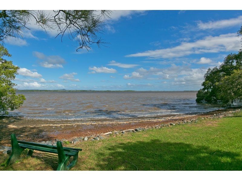 105 Torquay Road, Redland Bay QLD 4165