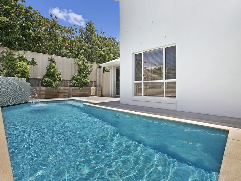 10 Bay Crest Place, Thornlands QLD 4164