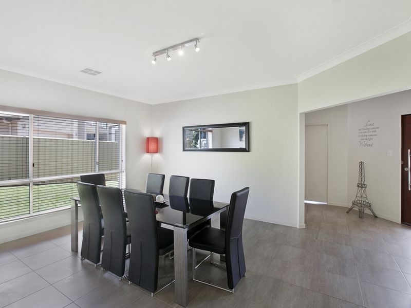 10 Bay Crest Place, Thornlands QLD 4164