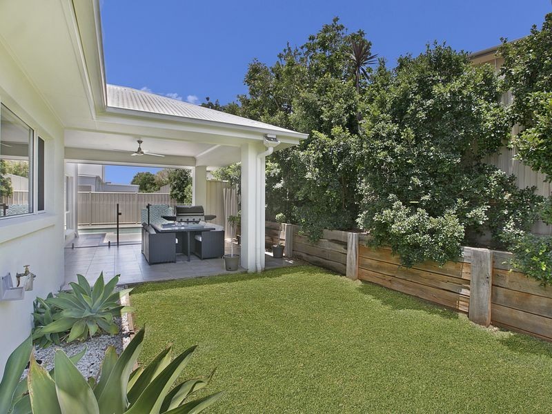 10 Bay Crest Place, Thornlands QLD 4164