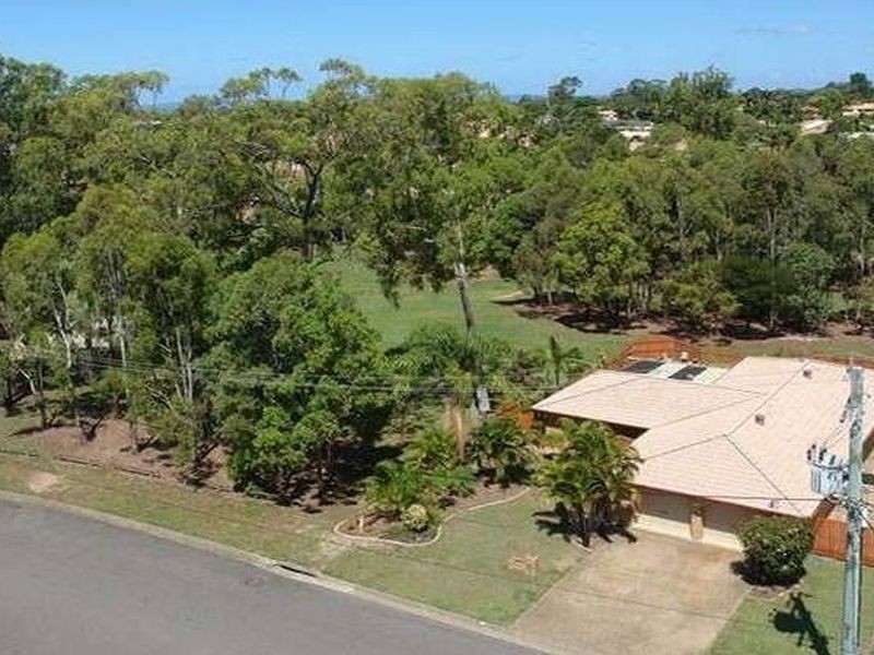 27 Riverton Drive, Wellington Point QLD 4160
