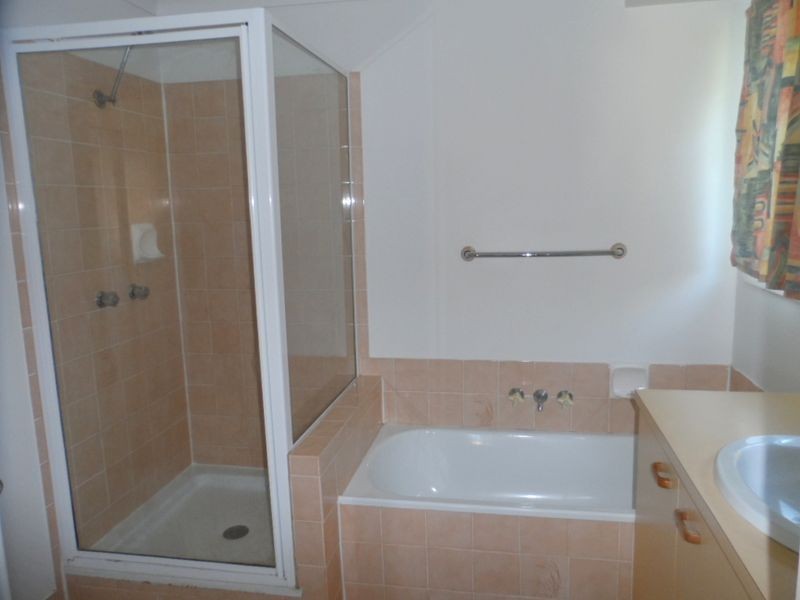 672 Old Cleveland Road, Wellington Point QLD 4160