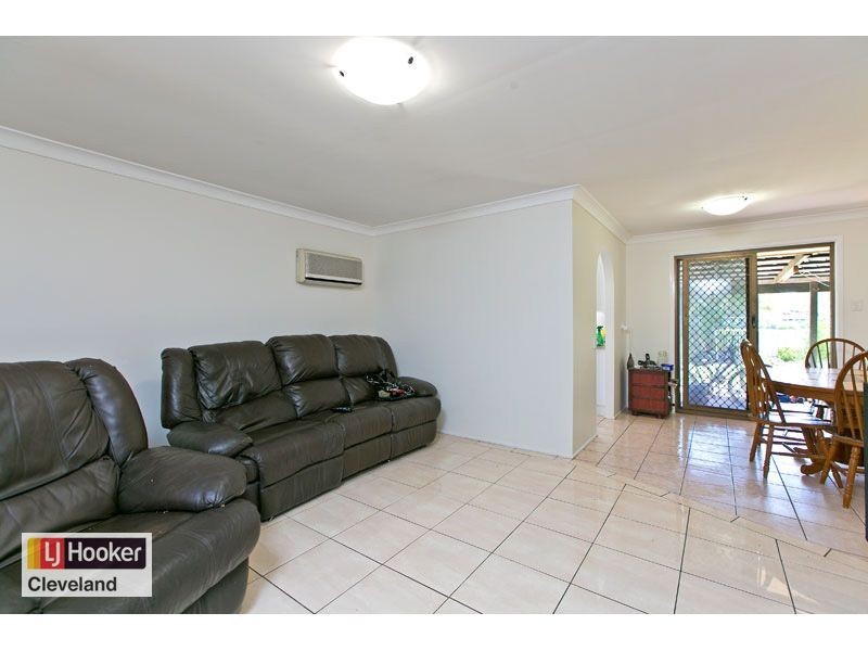 17 Rhoades Street, Capalaba QLD 4157